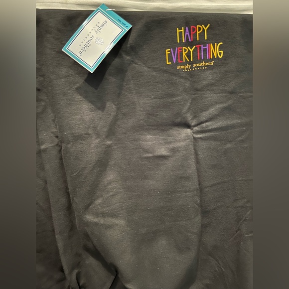 💥💥 VERY HARD TO FIND💥💥 SIMPLY SOUTHERN HAPPY EVERYTHING LONG SLEEVE SHIRT XL - Picture 2 of 3